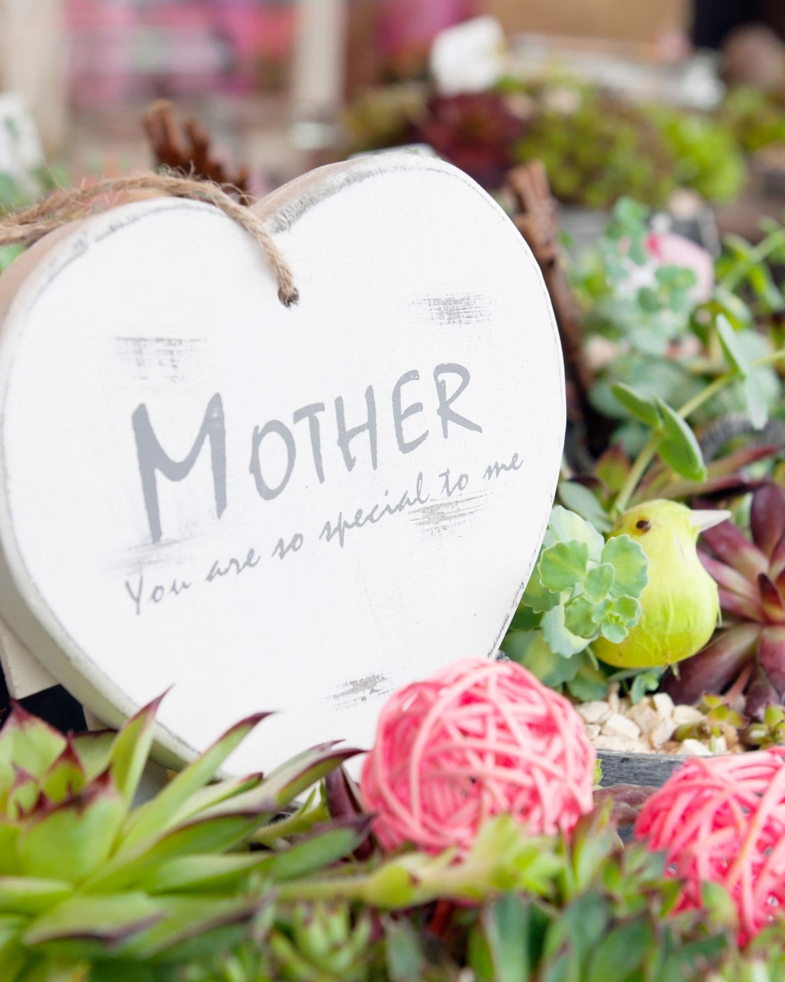 A heartfelt Mother’s Day moment with a personalised song gift atmosphere